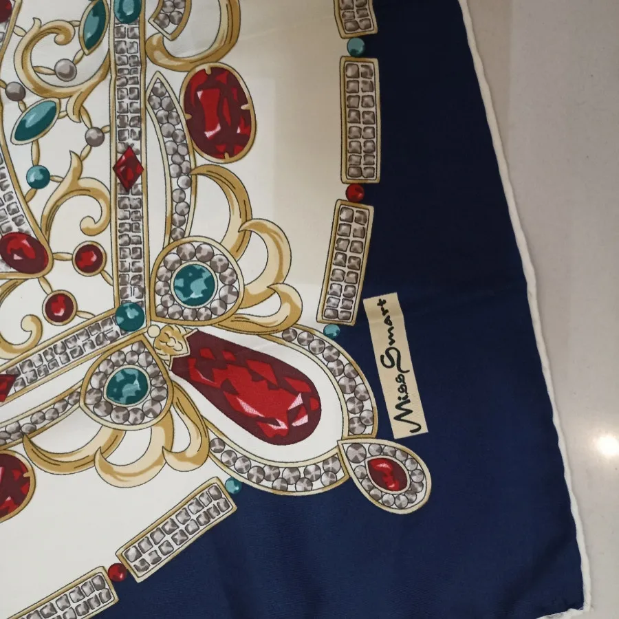 روسری مجلسی