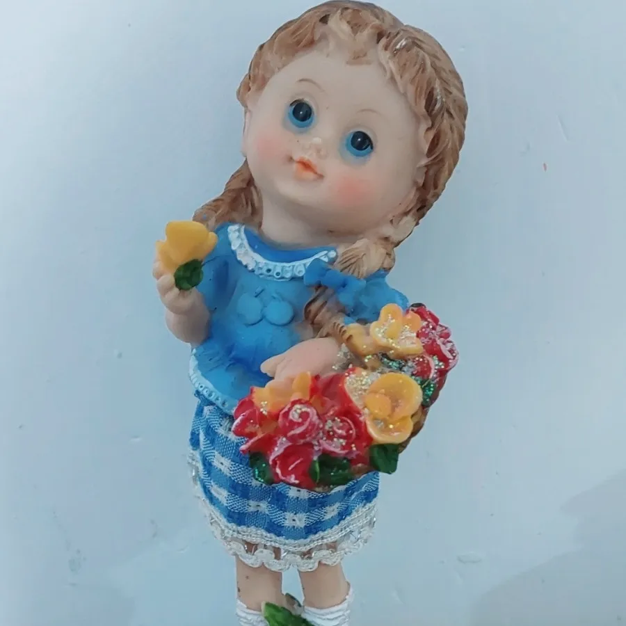 تعدادی مجسمه