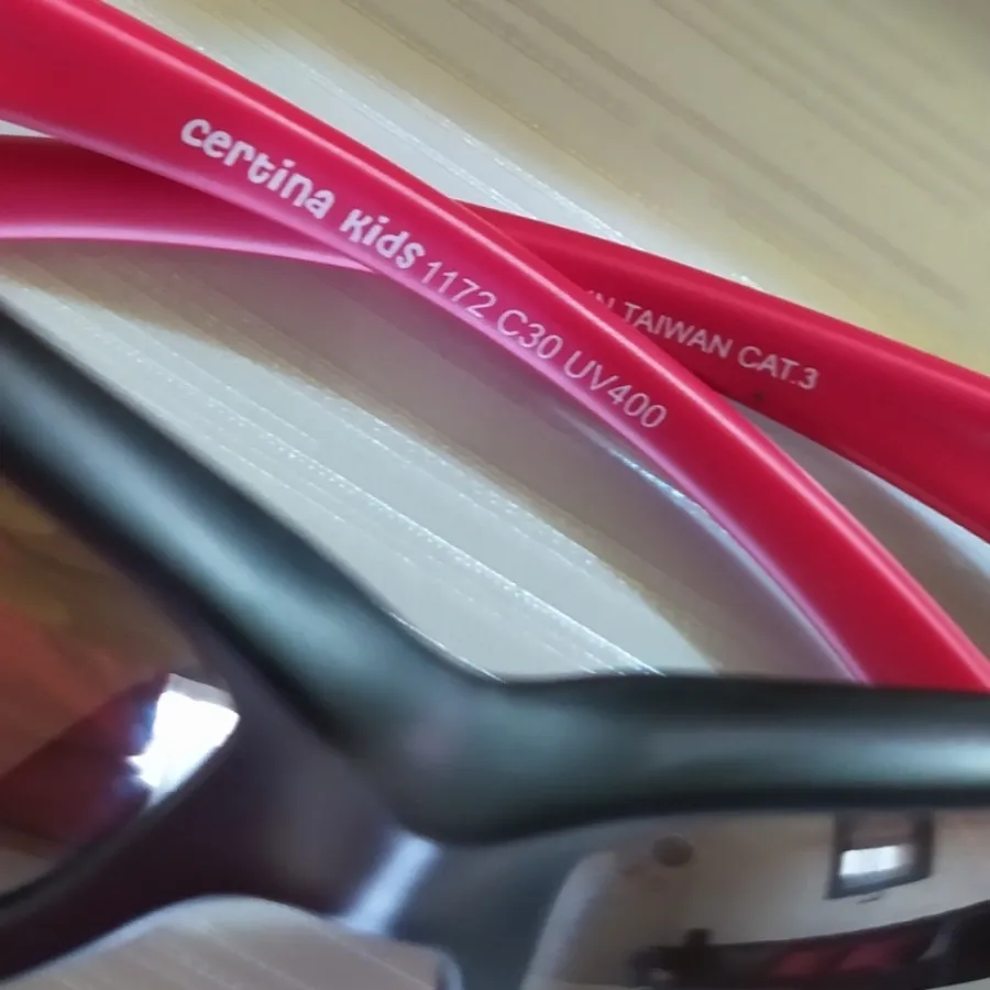 عینک آفتابی