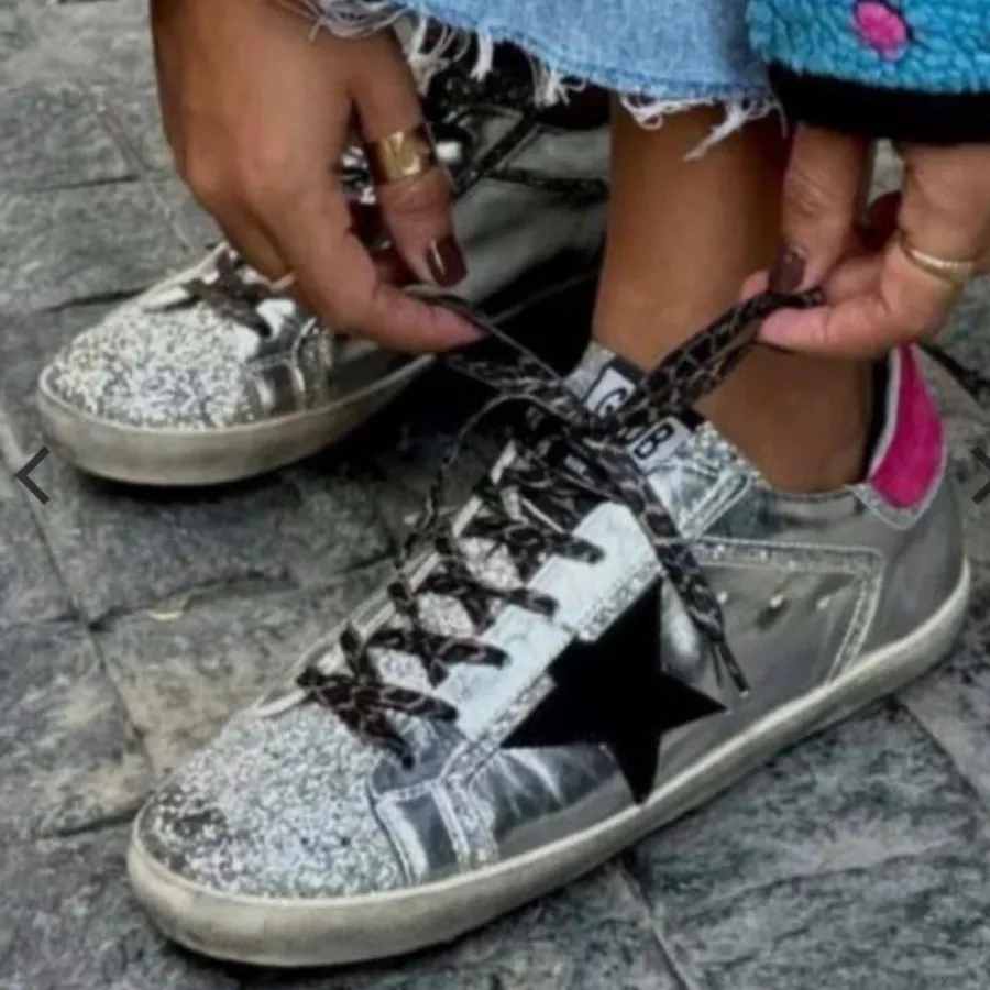 کتونی گلدن گوس