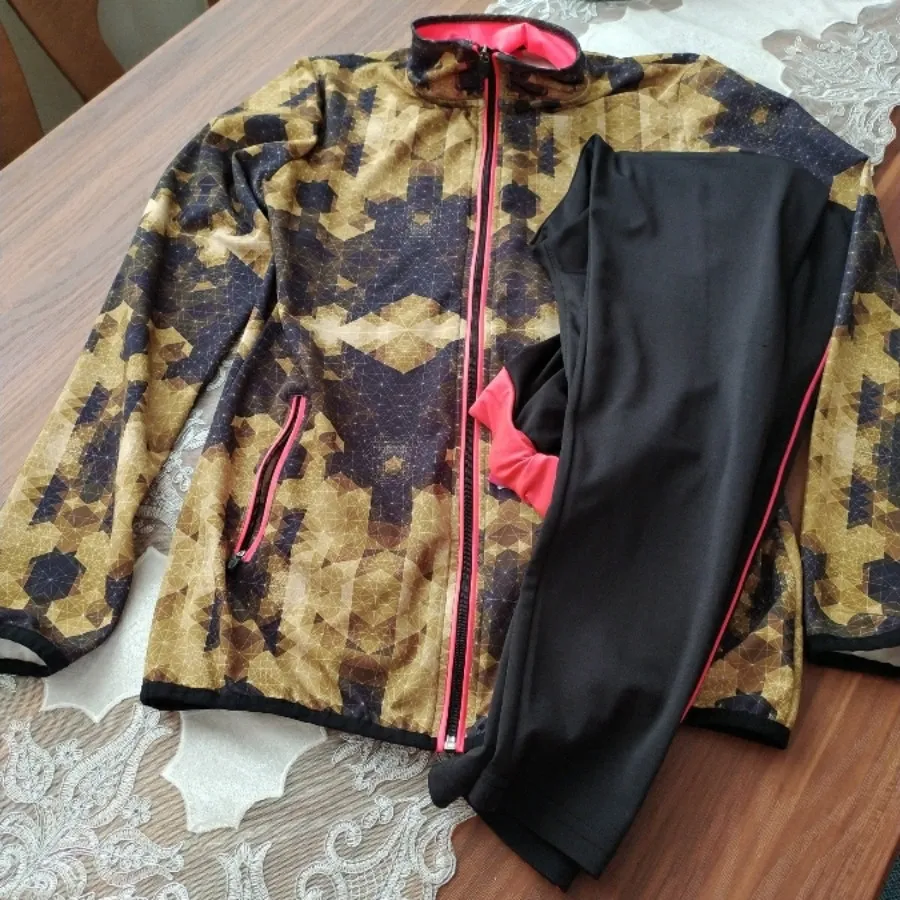 لباس ورزشی