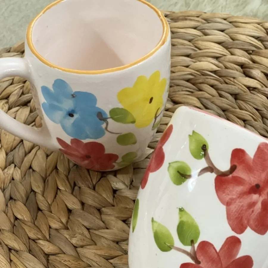 لیوان سفالی گلگلی