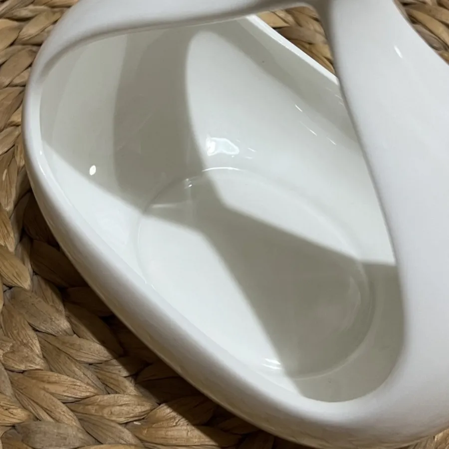 سبد شکلات و اجیل خوری