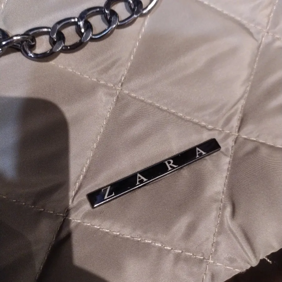 کیف کاپشنی زارا