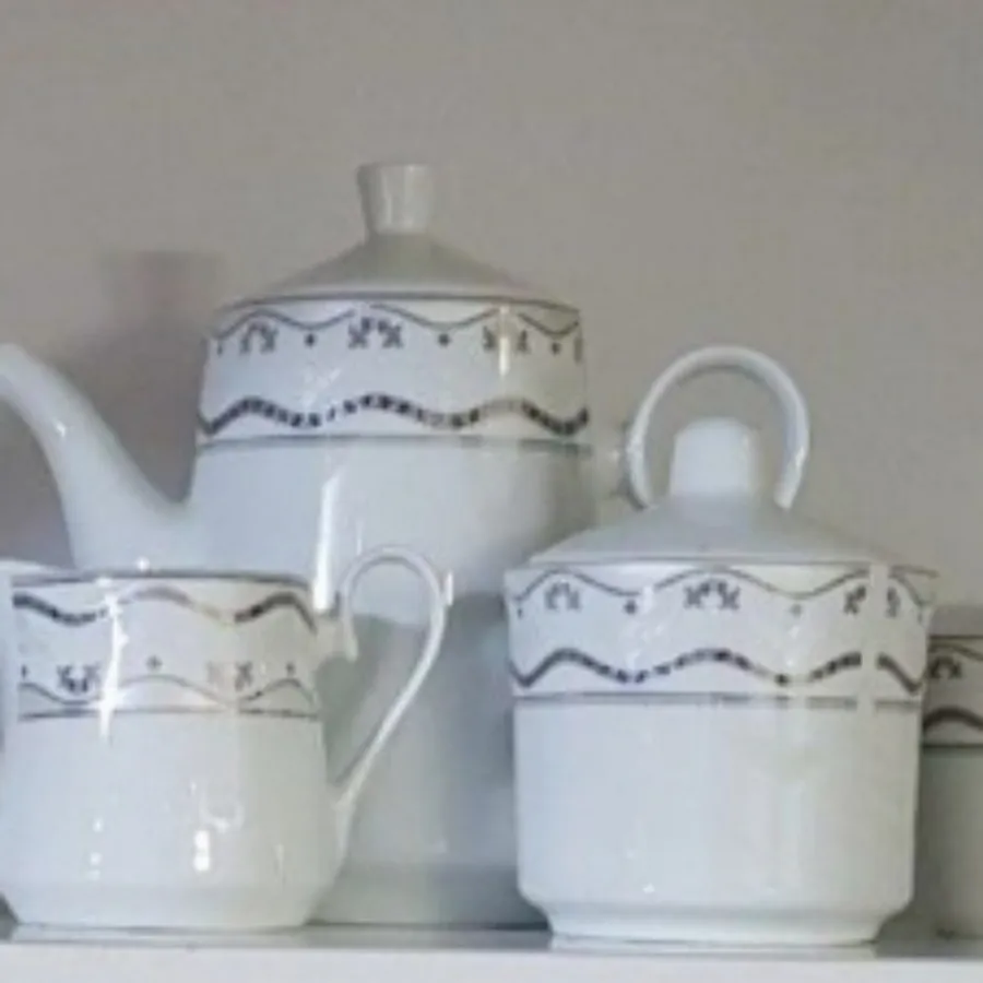 عصرانه خوری