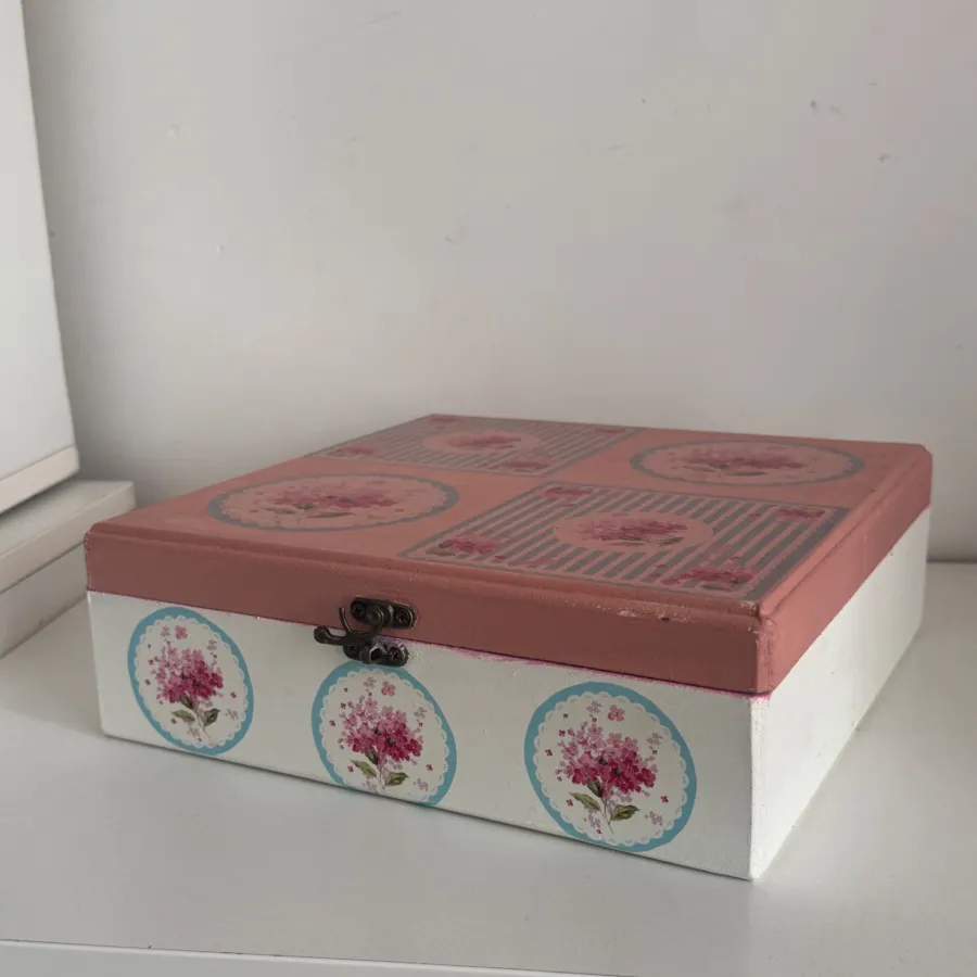 جعبه چوبی