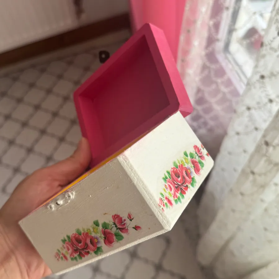 جعبه چوبی
