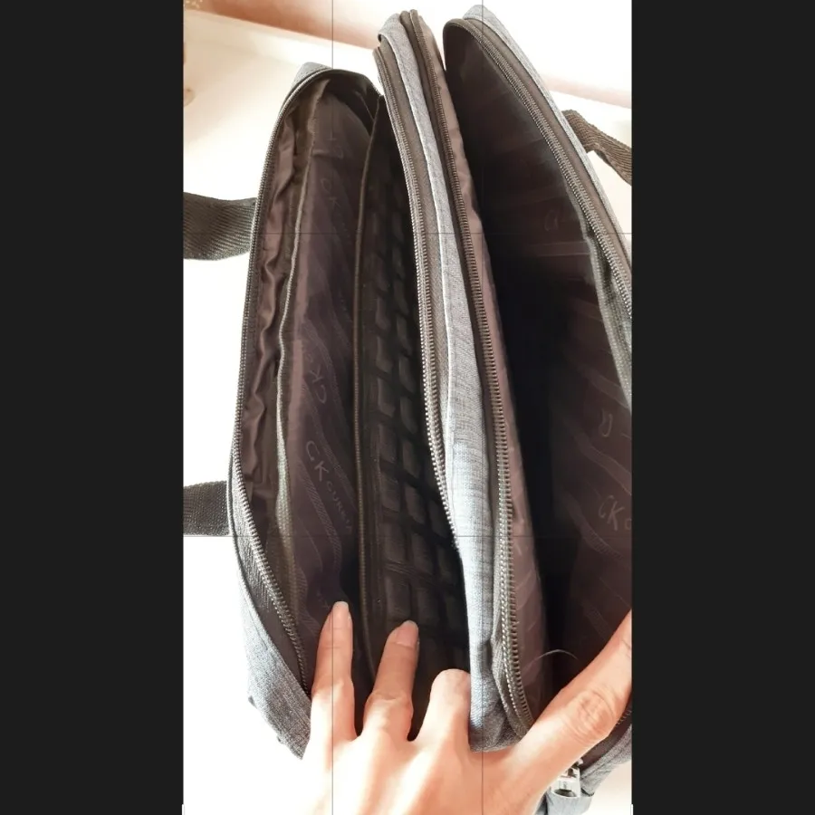 کیف اداری و لپ تاپ