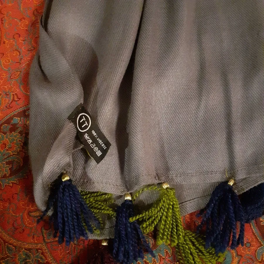 شال نخی  تی تی