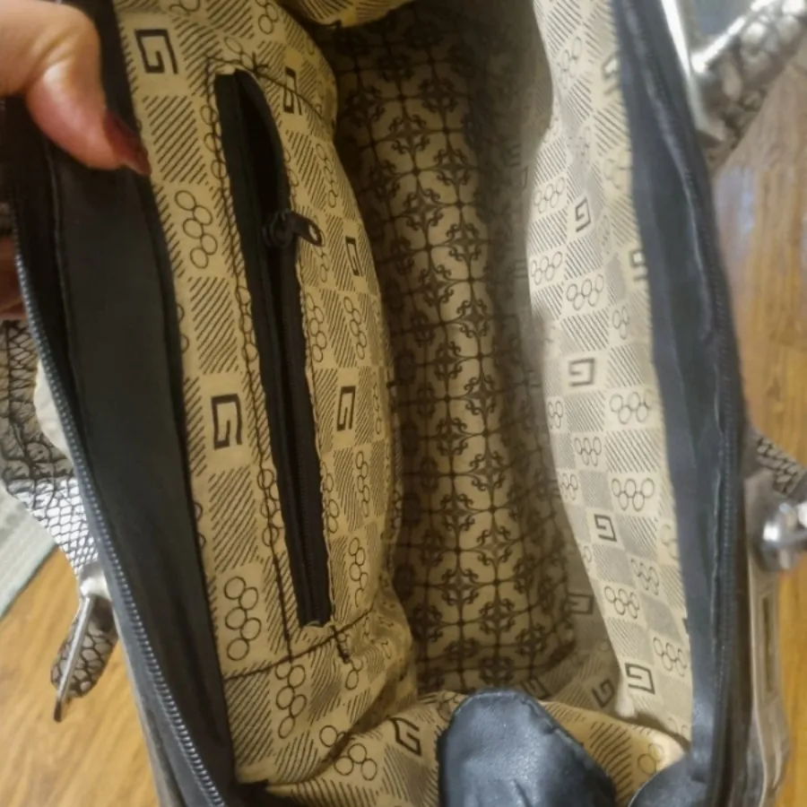 کیف برجسته پوست ماری