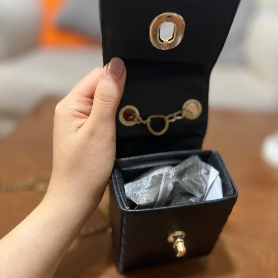 کیف دوشی مینی