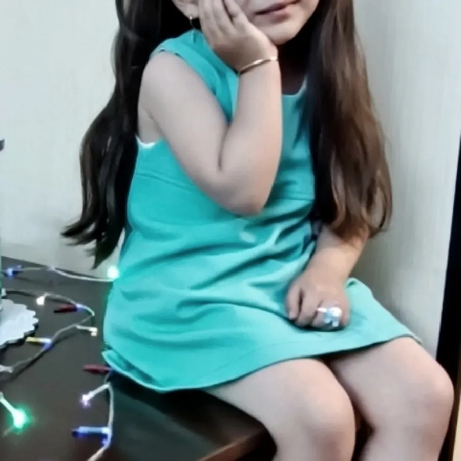 پیراهن دخترانه