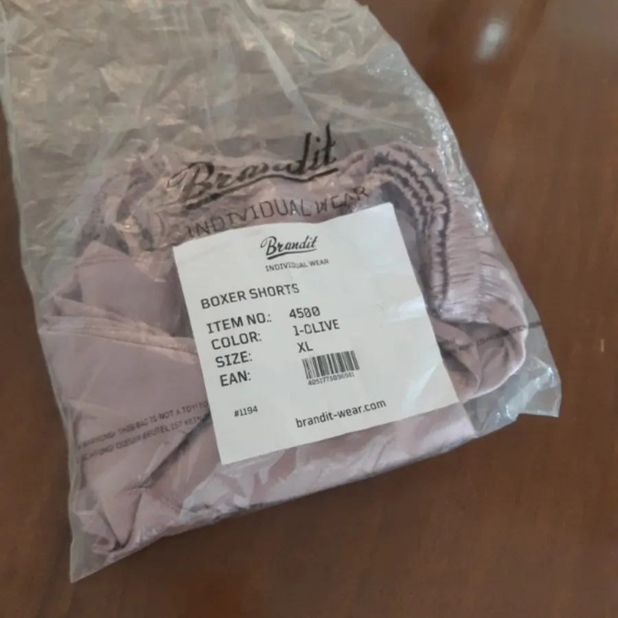 تاپ و شلوارک ساتن