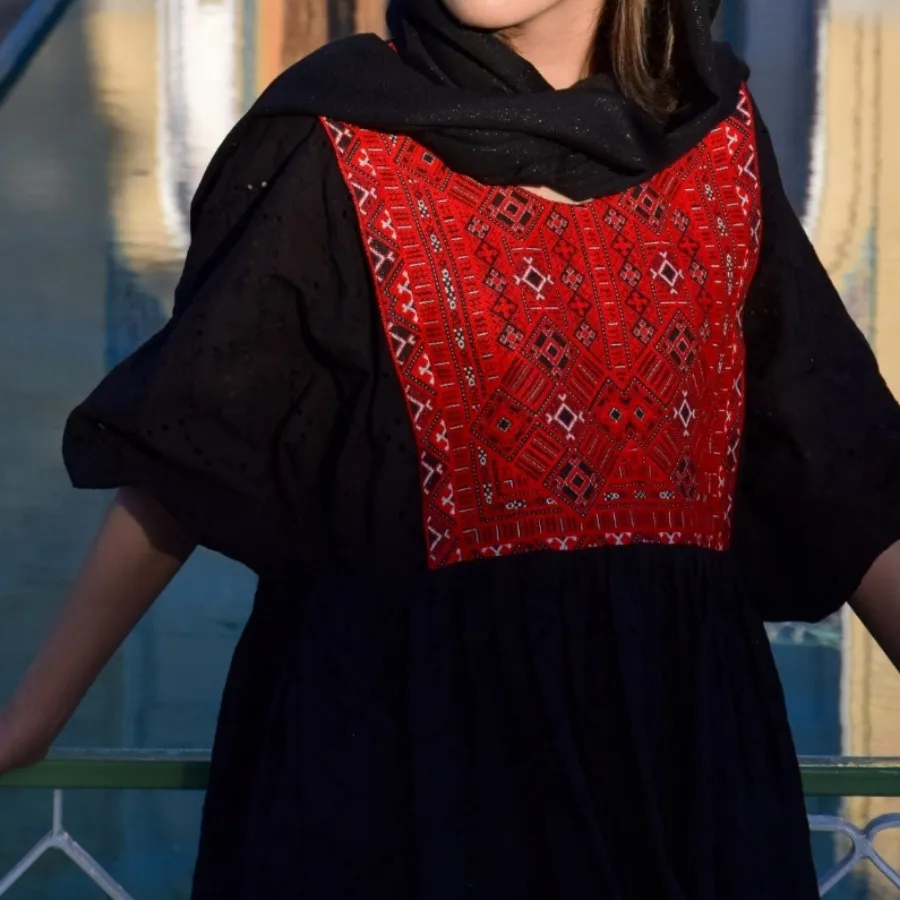 تونیک مشکی