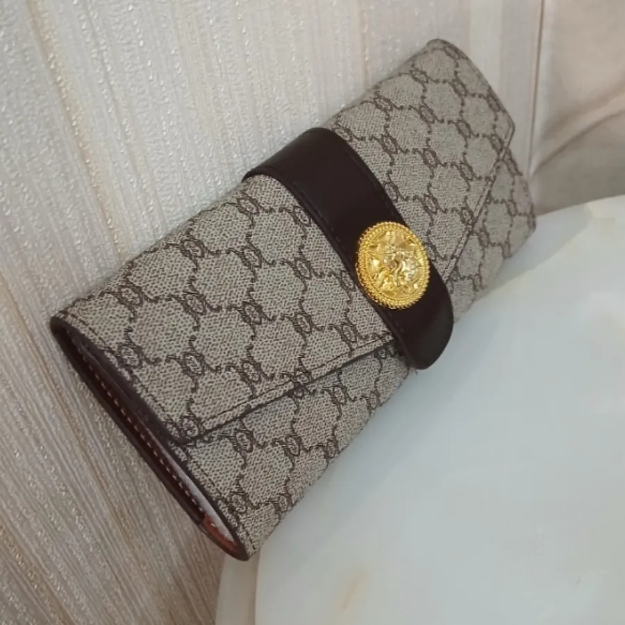 کیف پول زنانه