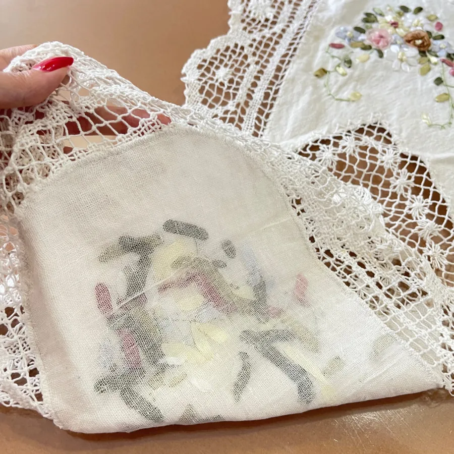 رومیزی قلاب بافی
