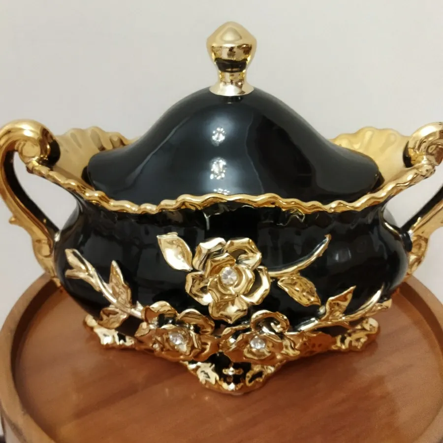 شکلات خوری بزرگ