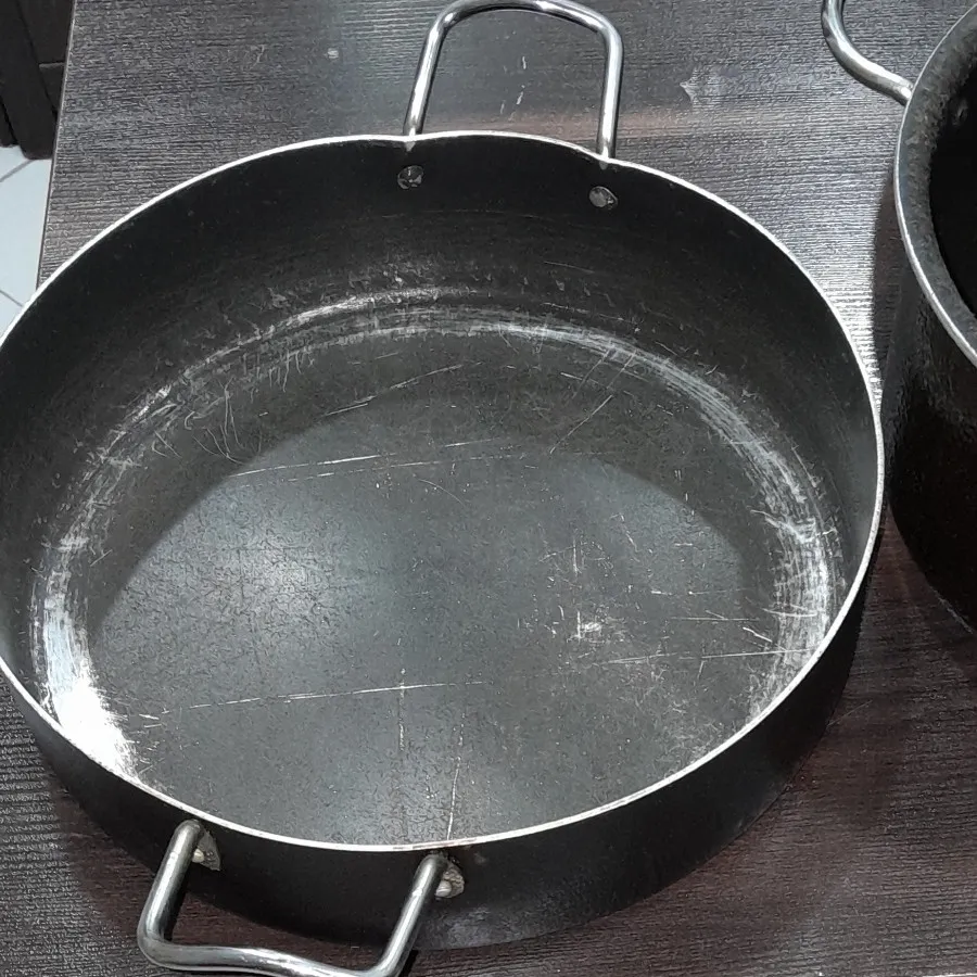 قابلمه و ماهیتابه