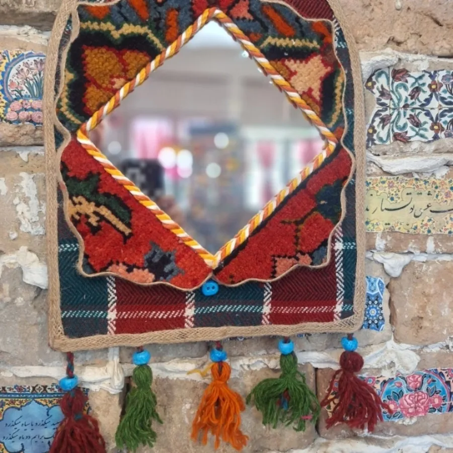 آیینه دیواری سنتی دستبافت