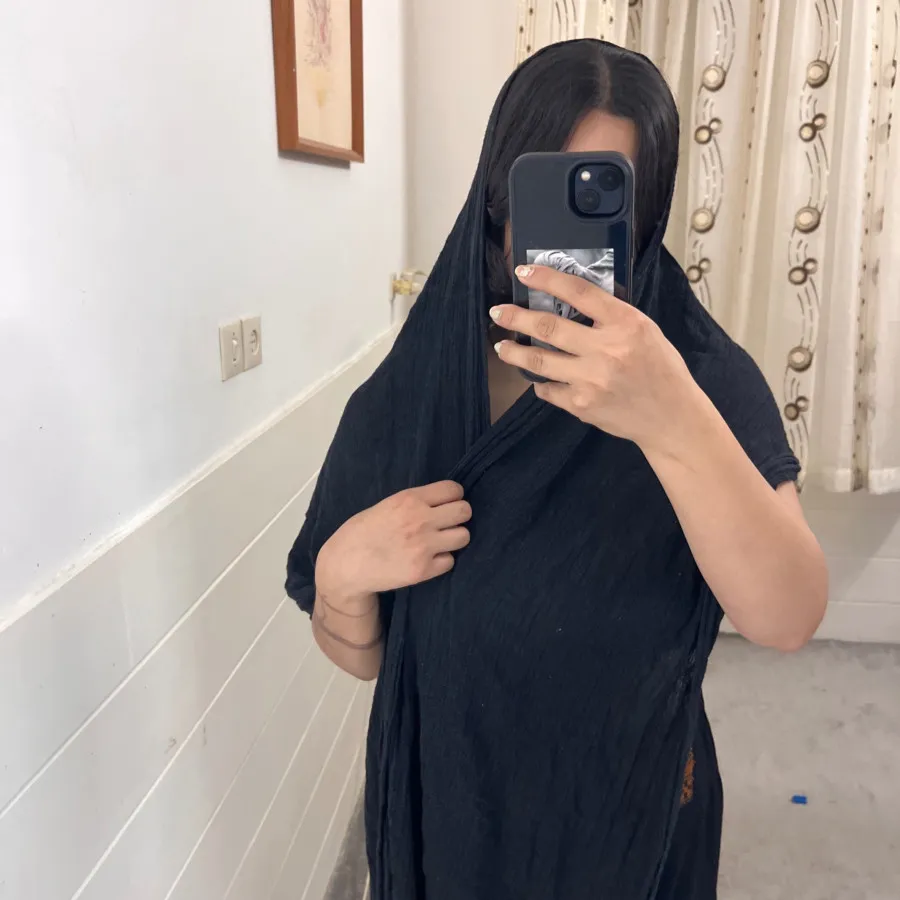 شال مشکی