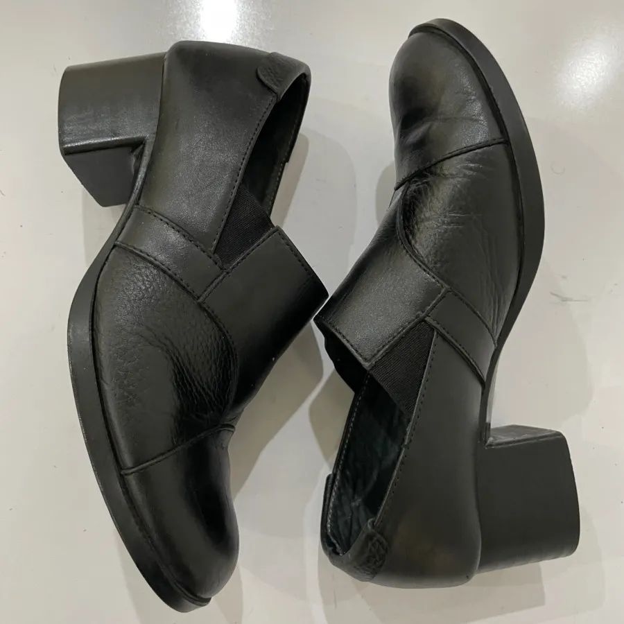 کفش چرم طبی