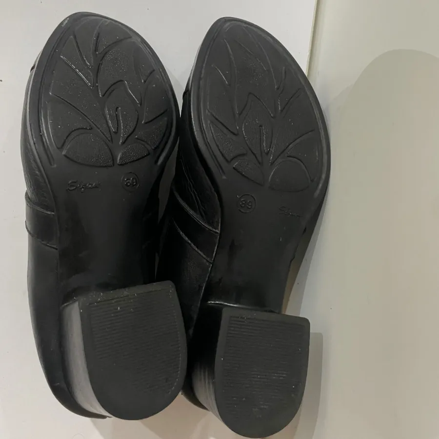 کفش چرم طبی