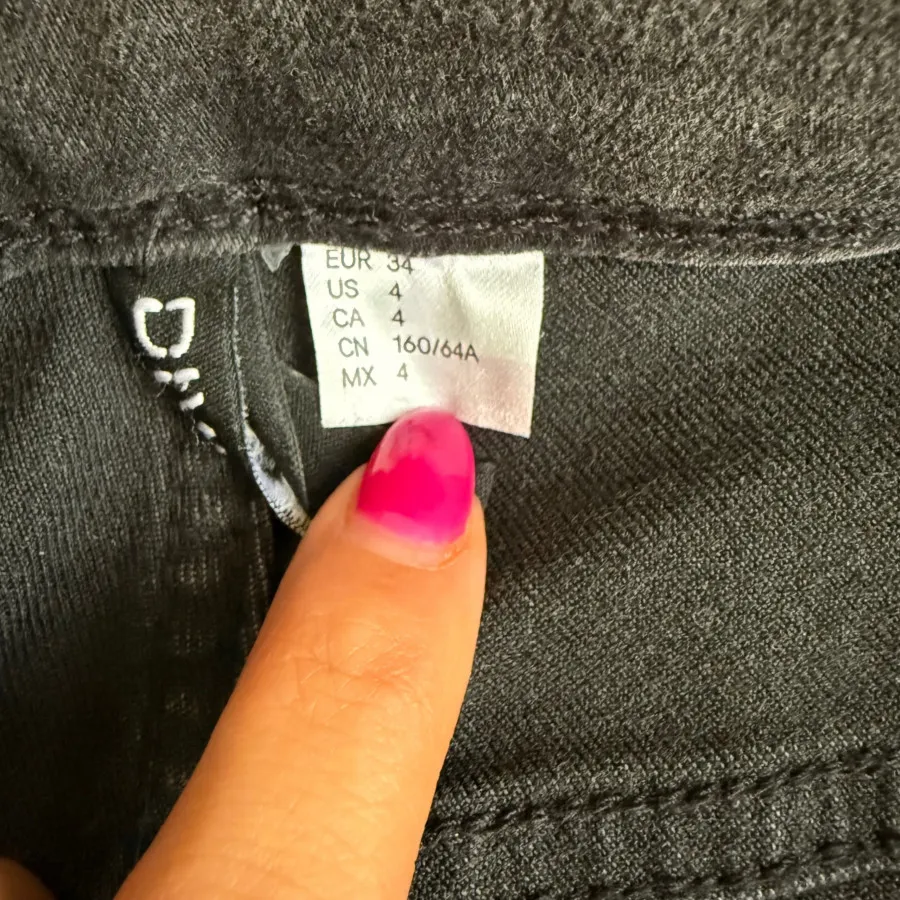 شلوار‌جین H&M