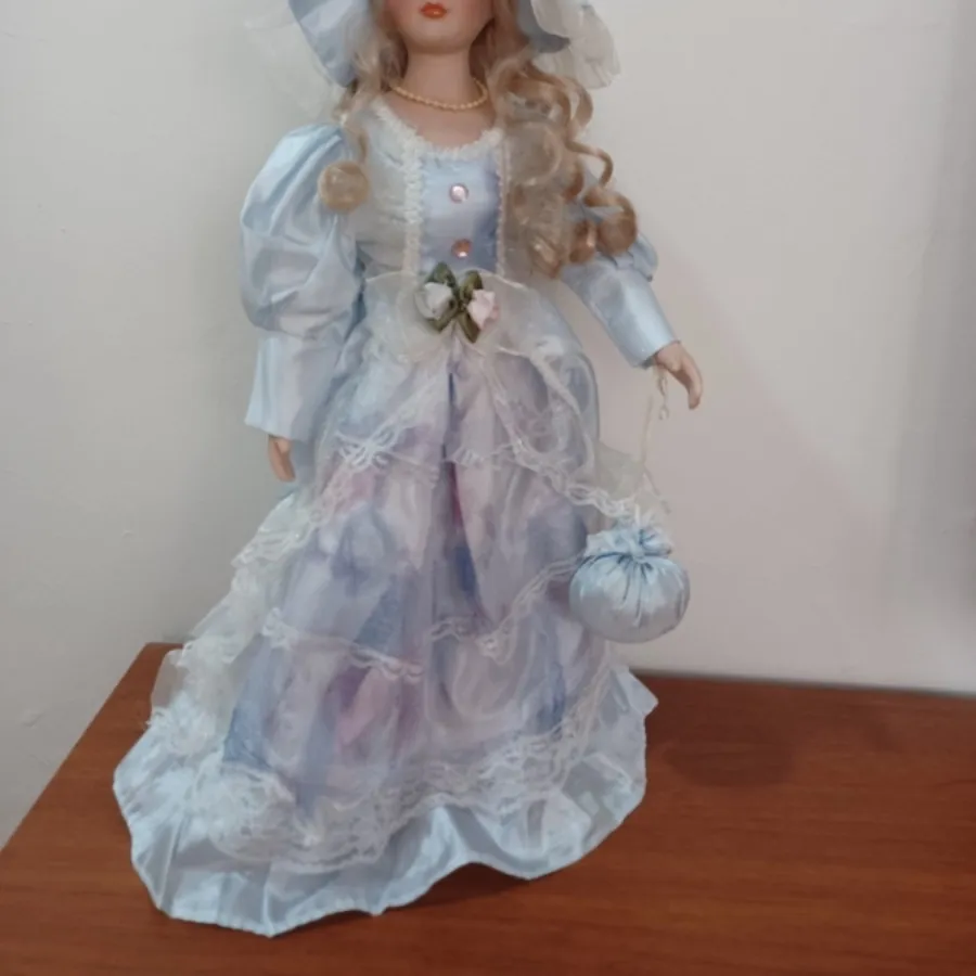 عروسک سرامیکی