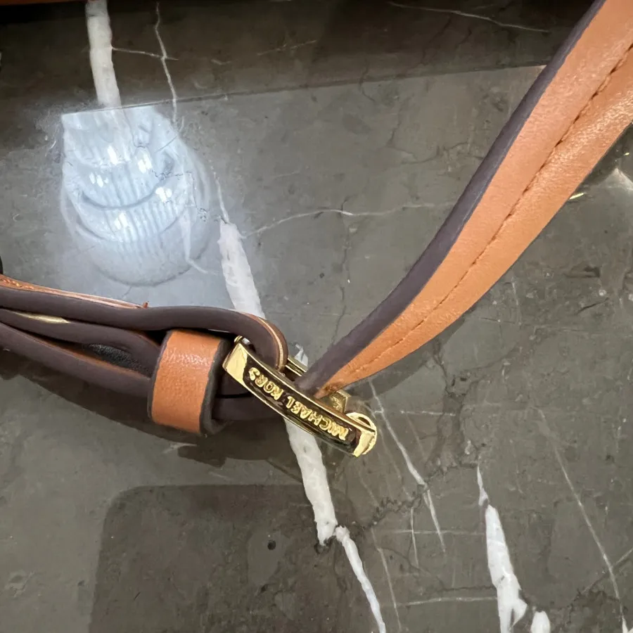 کیف مایکل کورس