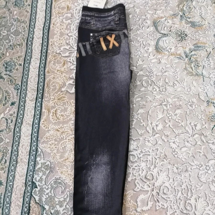 لگ طرح جین