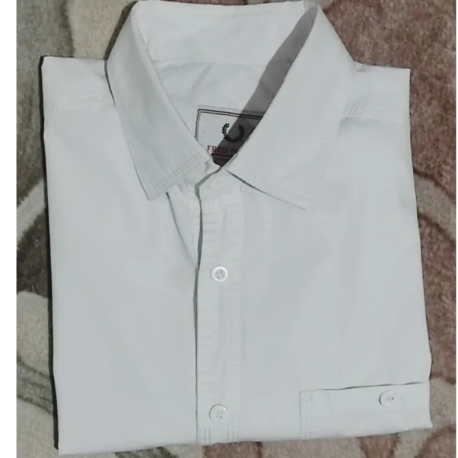 پیراهن مردانه
