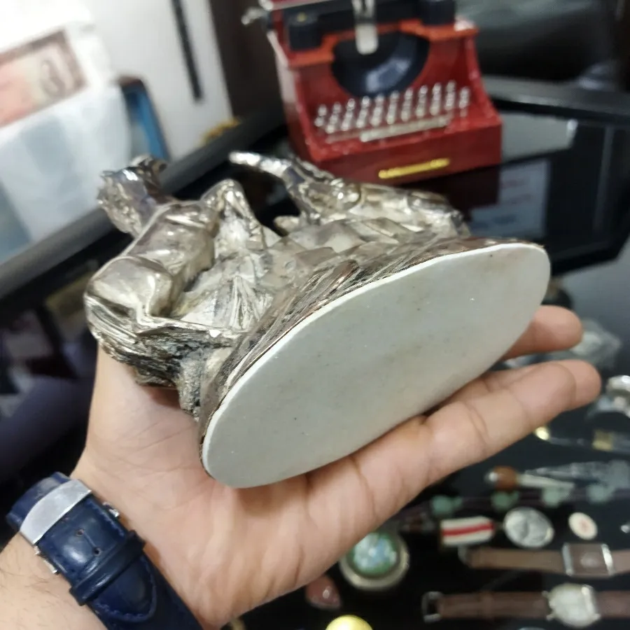 ساعت رومیزی