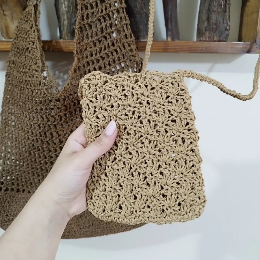 کیف موبایل رافیا