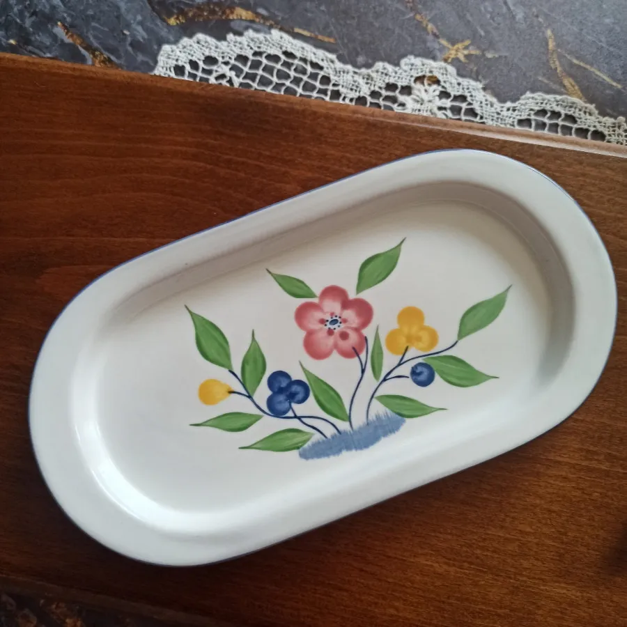 ظرف گل بهاری