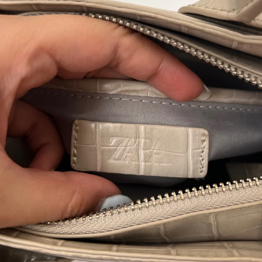 کیف زارا