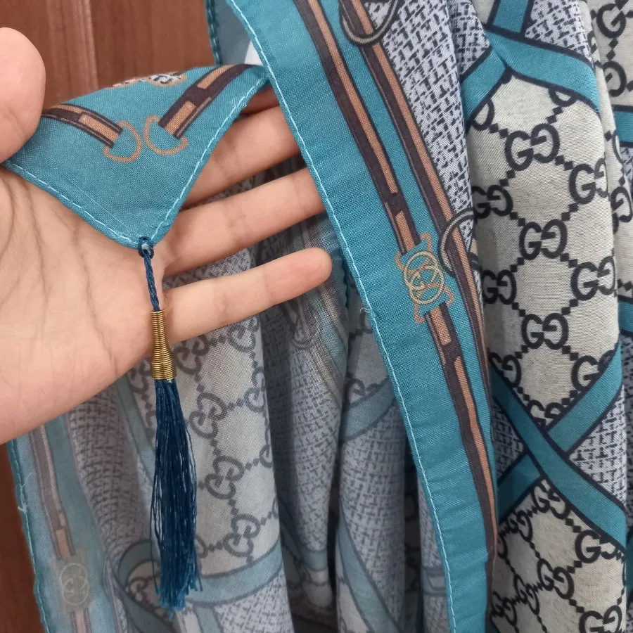 شال طرح گوچی