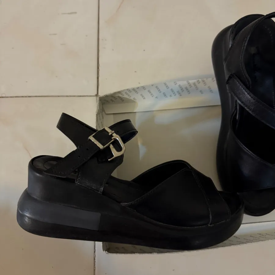 کفش تابستانه صندل
