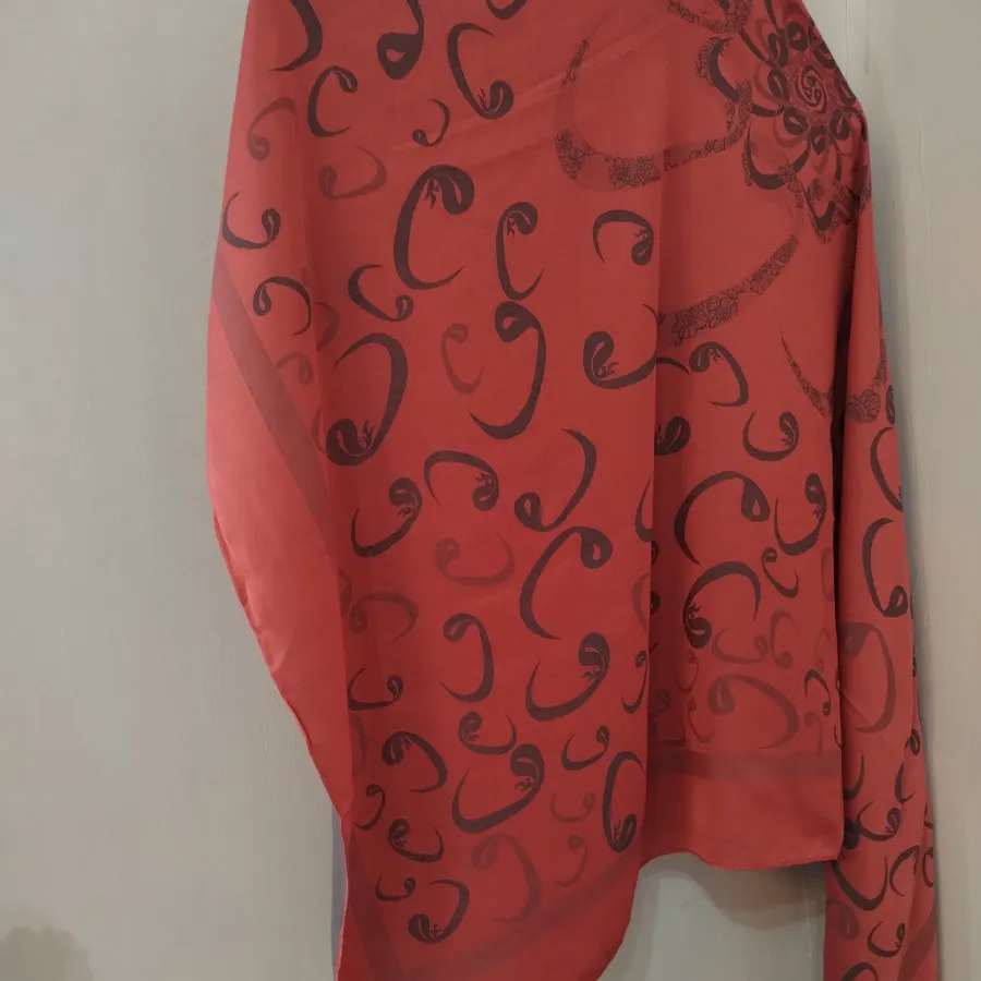 روسری ساتن