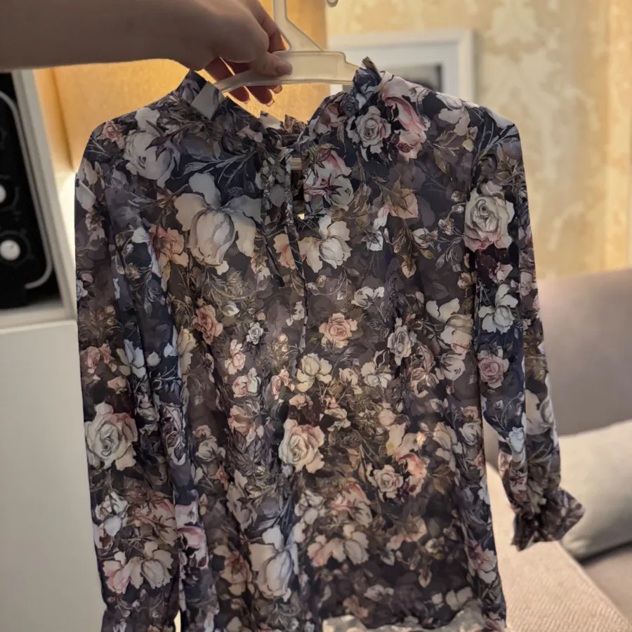 شومیز زنانه