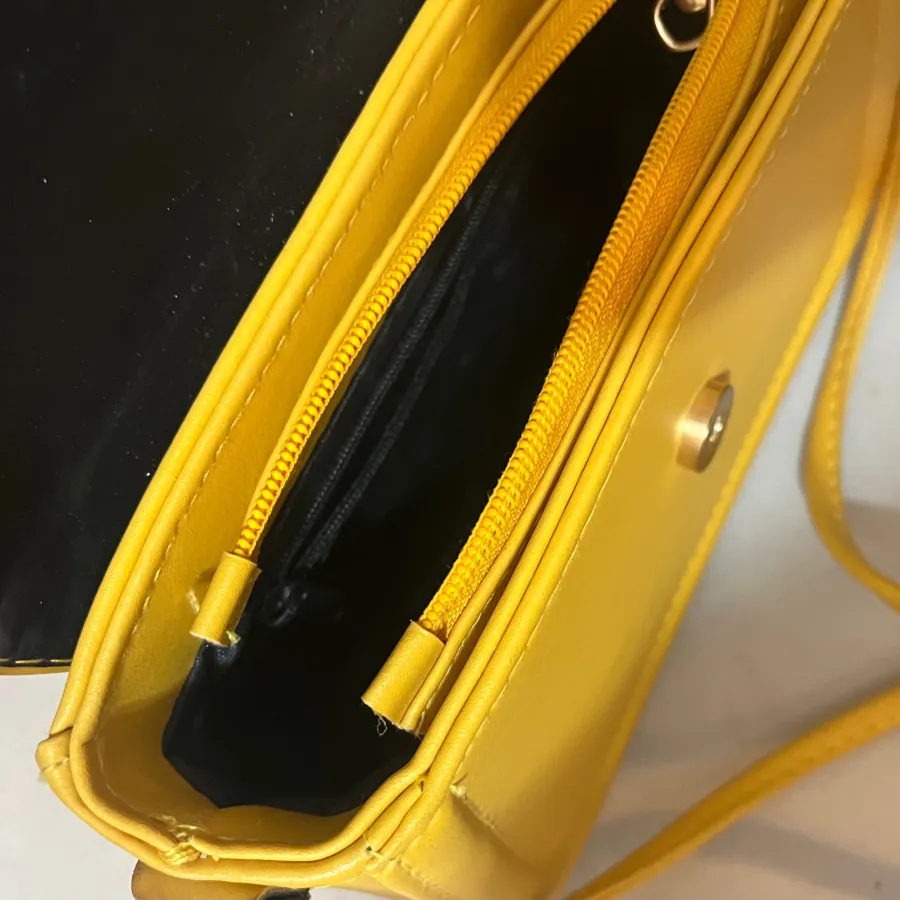 کیف صندوقچه ای