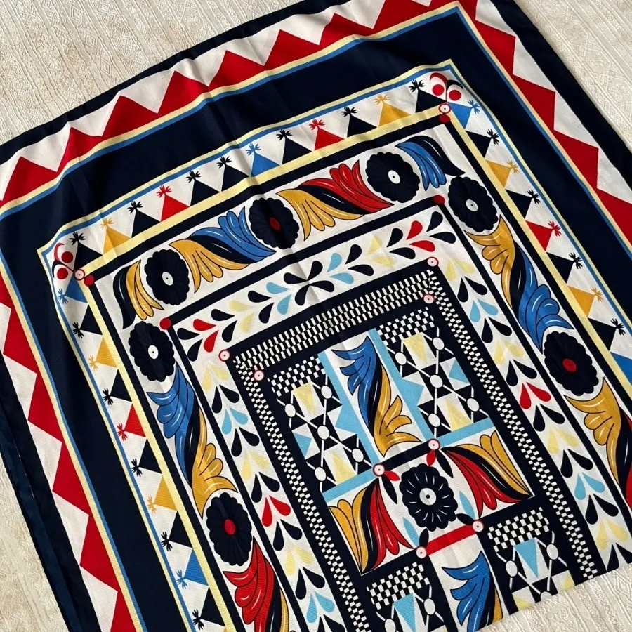 شال طرحدار پاییزه