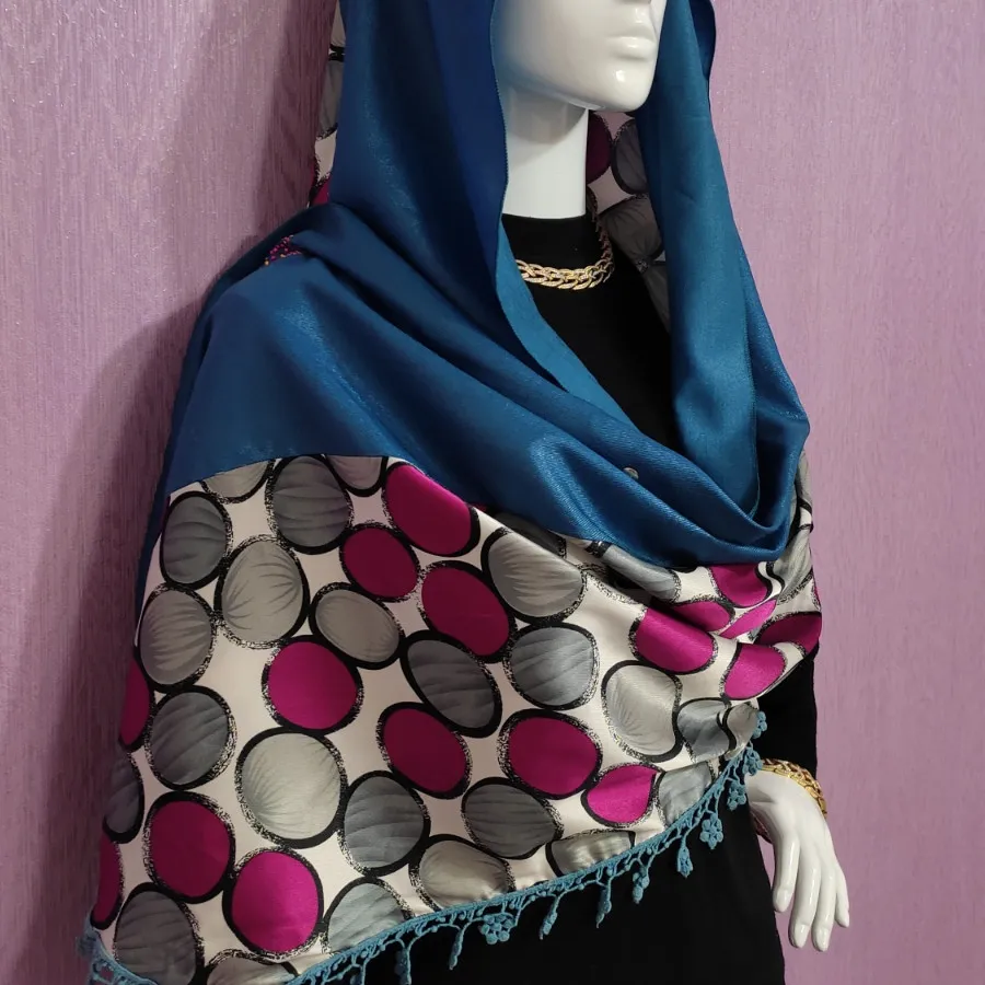 شال ساتن ورساچه