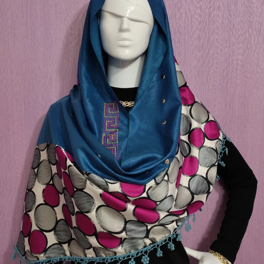 شال ساتن ورساچه