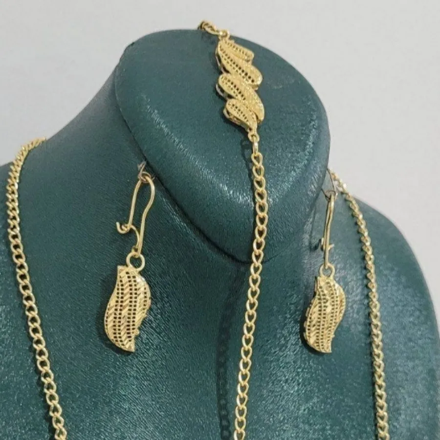سرویسمصری طلاروس