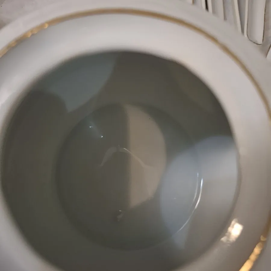 قوری گل سرخی قدیمی