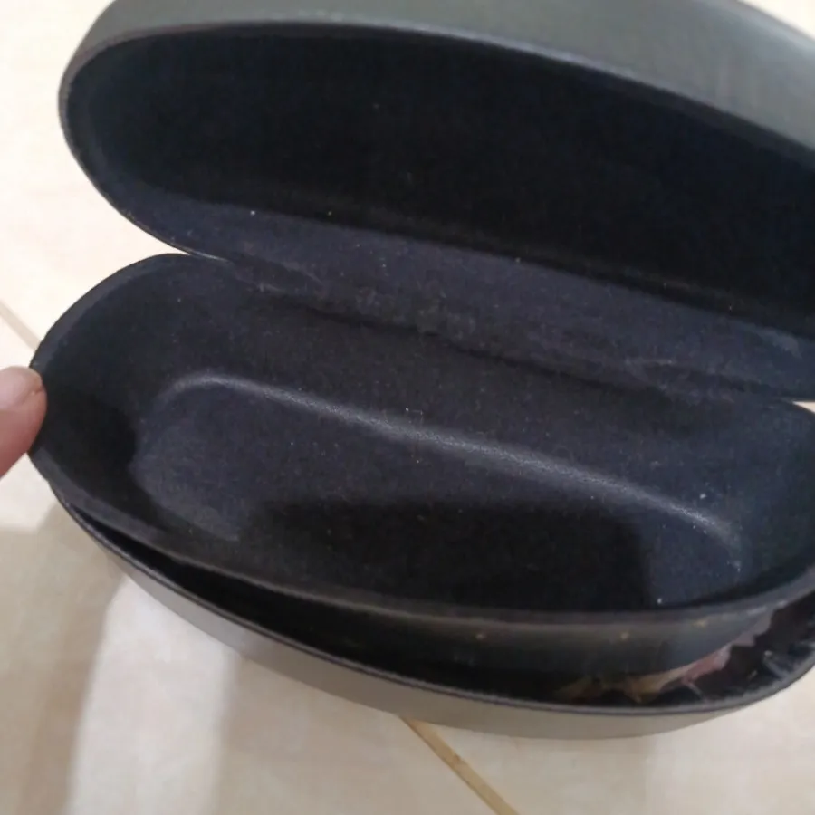 جعبه عینک