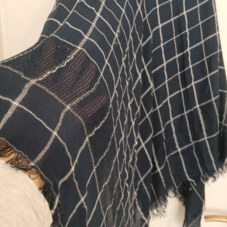 روسری نخی قواره دار