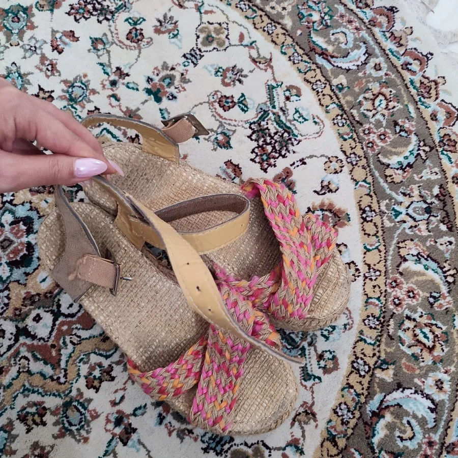 صندل کنفی