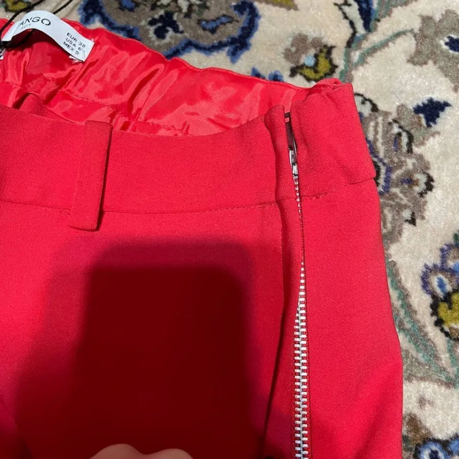 شلوار منگو قرمز mango
