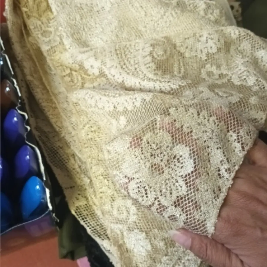 روسری سه گوش گیپور